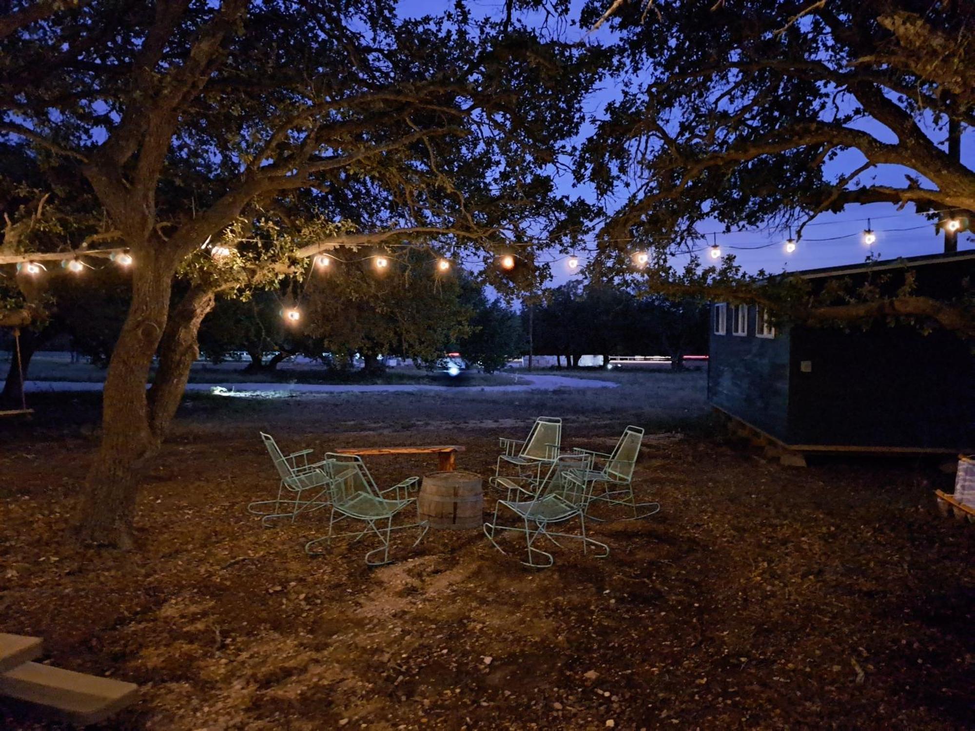 The Container Retreat @ 290 Wine Trail #10 Welcome Friends! Hye エクステリア 写真